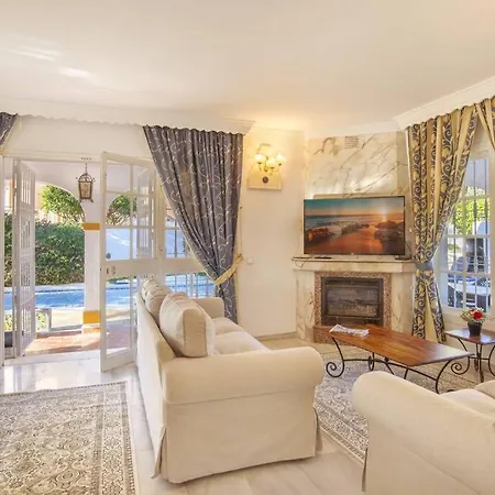 Villa Marina - 5 Min Walk To The Beach, Heated Pool, Spa, 5 Bedrooms *