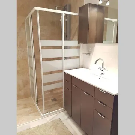 Marina - 5 Min Walk To The Beach, Heated Pool, Spa, 5 Bedrooms * Benalmadena