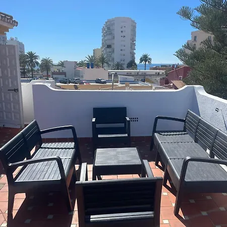 Marina - 5 Min Walk To The Beach, Heated Pool, Spa, 5 Bedrooms * Benalmadena