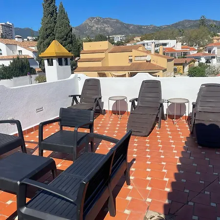 Villa Marina - 5 Min Walk To The Beach, Heated Pool, Spa, 5 Bedrooms